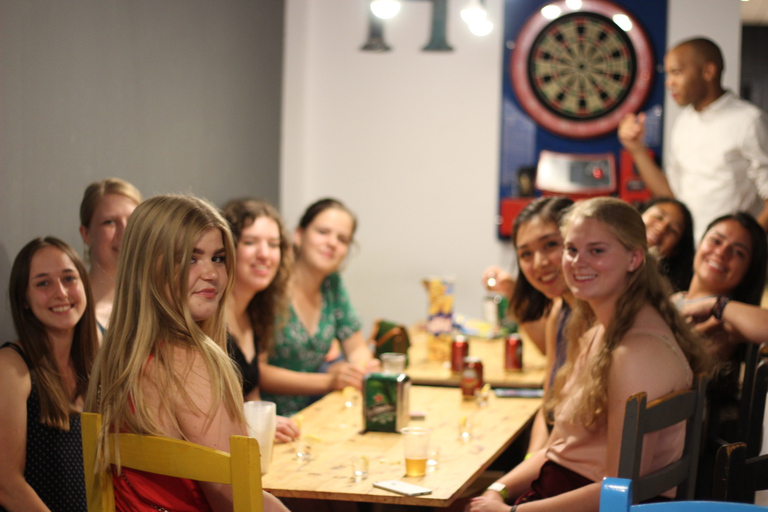 Alicante: Pub Crawl, party as a local!