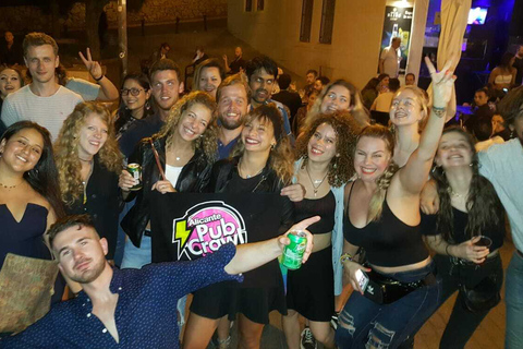 Alicante: Pub Crawl, festa som en lokalbo!