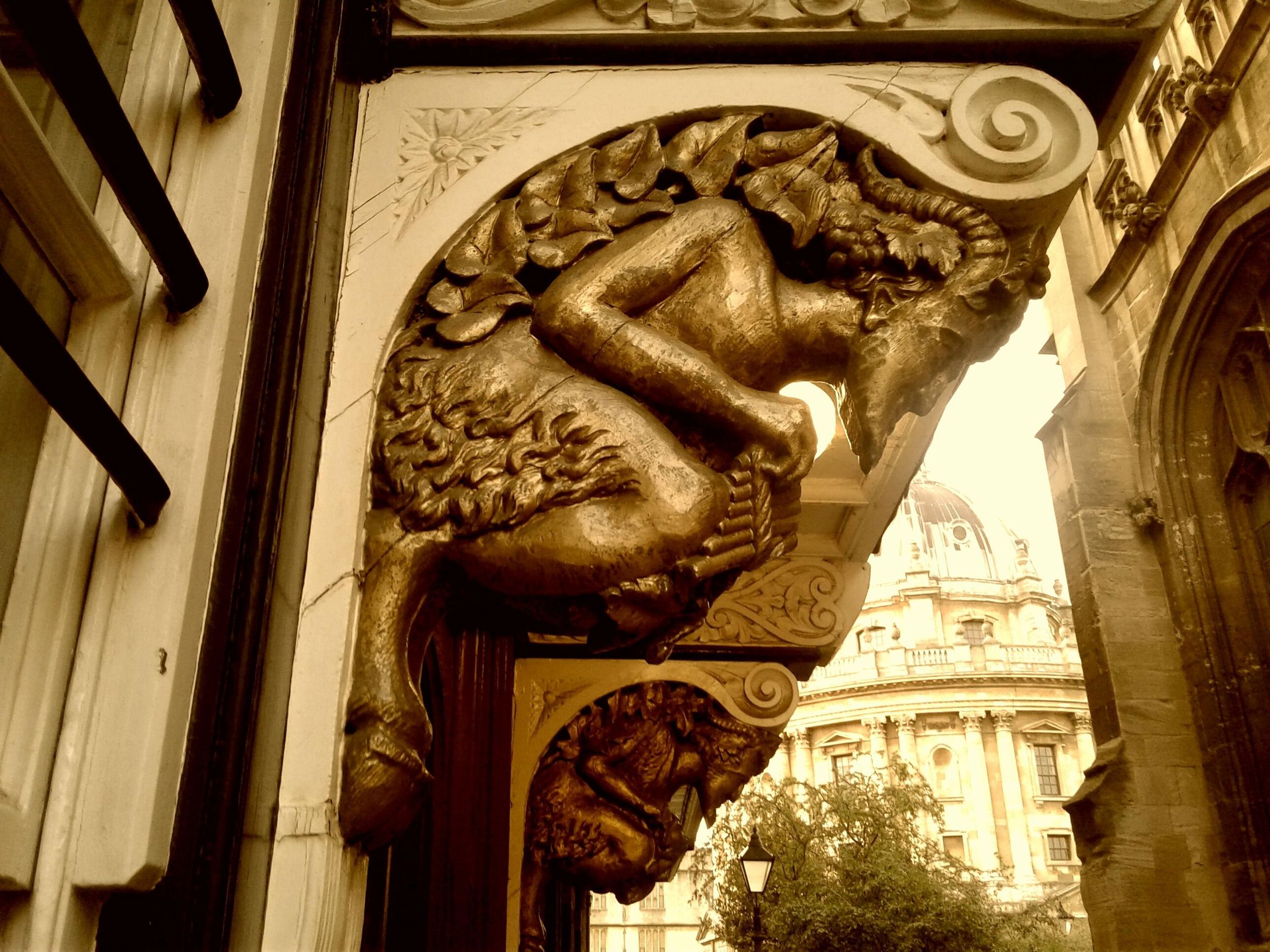 Oxford: C.S. Lewis & J.R.R. Tolkien Guided Walking Tour