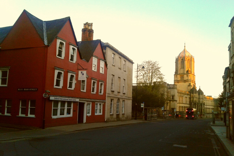 Oxford: C.S. Lewis &amp; J.R.R. Tolkien Guided Walking TourShared Group Tour