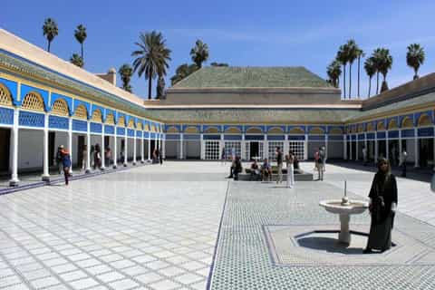 Casablanca: Marrakech Private Day Trip with 3-Course Lunch