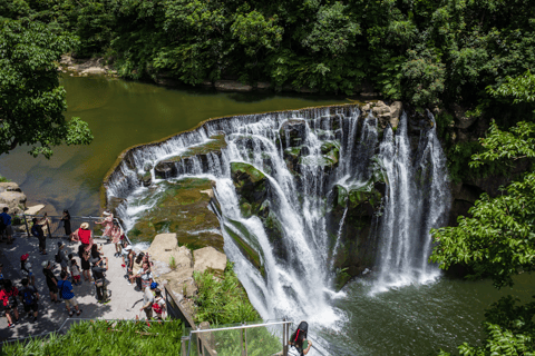 Taiwan flygplats: Taipei City eller Norra Taiwan Privat tur6-timmars stadsvandring i Taipei