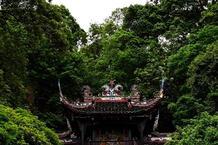 Chengdu, Sichuan：Mount Qingcheng Entry Ticket with Passport