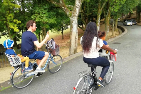 Nara: visite privée à vélo en famille du parc de Nara avec déjeunerAvec déjeuner occidental