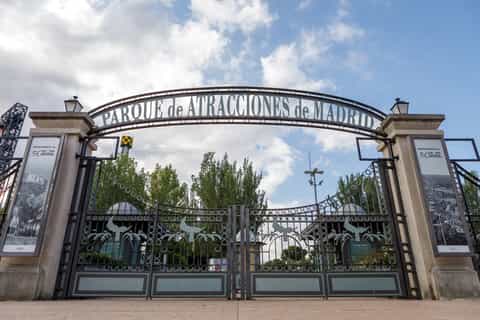 madrid entrada al parque de atracciones de madrid
