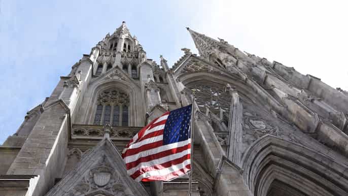 nueva york recorrido en audio por la catedral de san patricio y recorrido a pie por la 5ta avenida