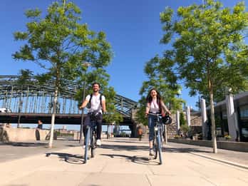 Köln: 3-stündige geführte Fahrradtour Köln: 3-stündige geführte Fahrradtour