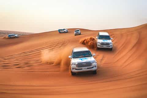 dubaj czerwone wydmy premium safari na wielbłądach i grill w al khayma