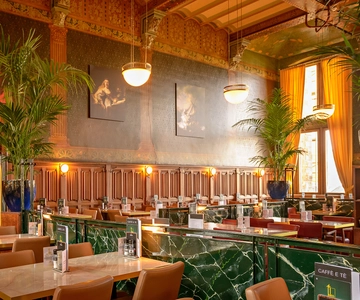 Amsterdam: 3-Course Meal in Historic 1st Class Waiting Rooms