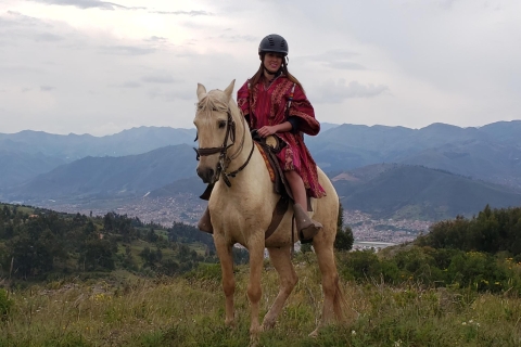 Cusco: recorrido a caballo de día completo por los templos incas ocultos