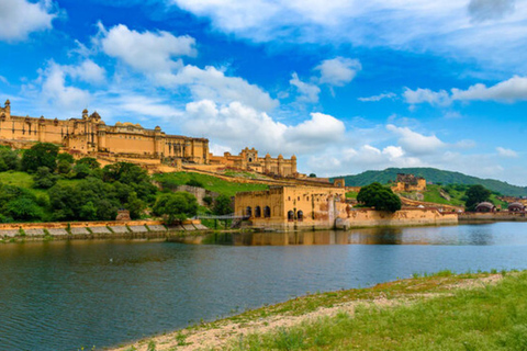 From Delhi: Private Jaipur & Amber Fort Guided Tour by Car Car with Driver, Tour Guide, Monument Fees, and Lunch