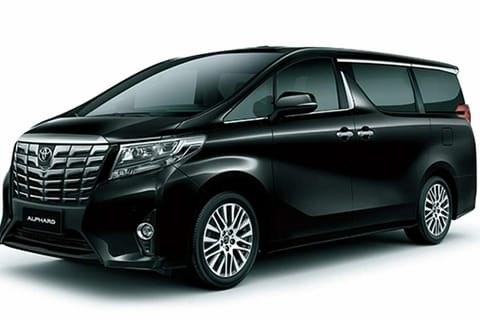 Bali Airport: Luxury Private Transfer by Alphard Vellfire