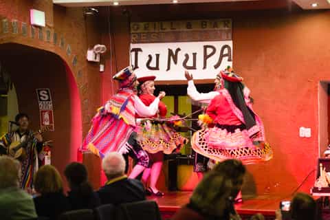 Cusco: Folklorean Andean Show & 5-Gänge-Menü in Tunupa