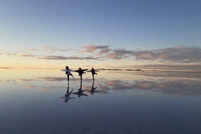 From Uyuni: Salt Flats 3-day Tour Tour with Driver and Bilingual Guide