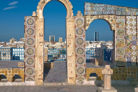 Z portu w Tunisie: Tunis, Kartagina i Sidi Bou Said TourZ portu w Tunisie: Tunis i Medina Tour dla pasażerów rejsów wycieczkowych