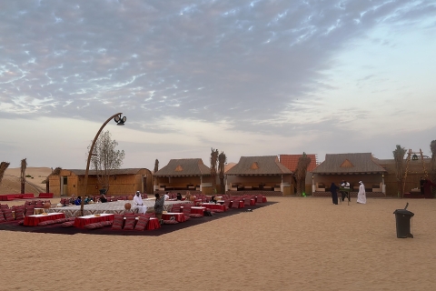 Abu Dhabi : Excursion dans le désert avec dîner barbecue et transfert à l'hôtel7 heures : Aventure Safari dans le désert BBQ sans quad