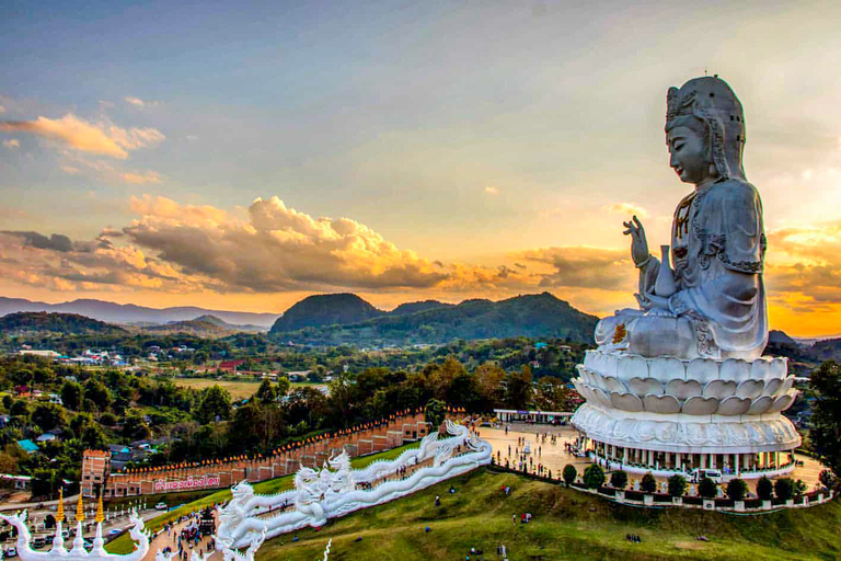 From Chiang Rai: The best of Chiang Rai with Spanish Guide Private Group