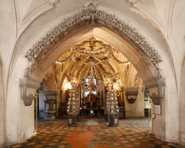 Kutná Hora Sedlec Ossuary Skip-the-Line Ticket & Audioguide
