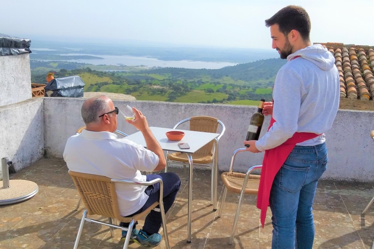 Z Lizbony: Évora i Monsaraz Day Tour z degustacją winaPrywatna wycieczka z odbiorem i dowozem do hotelu