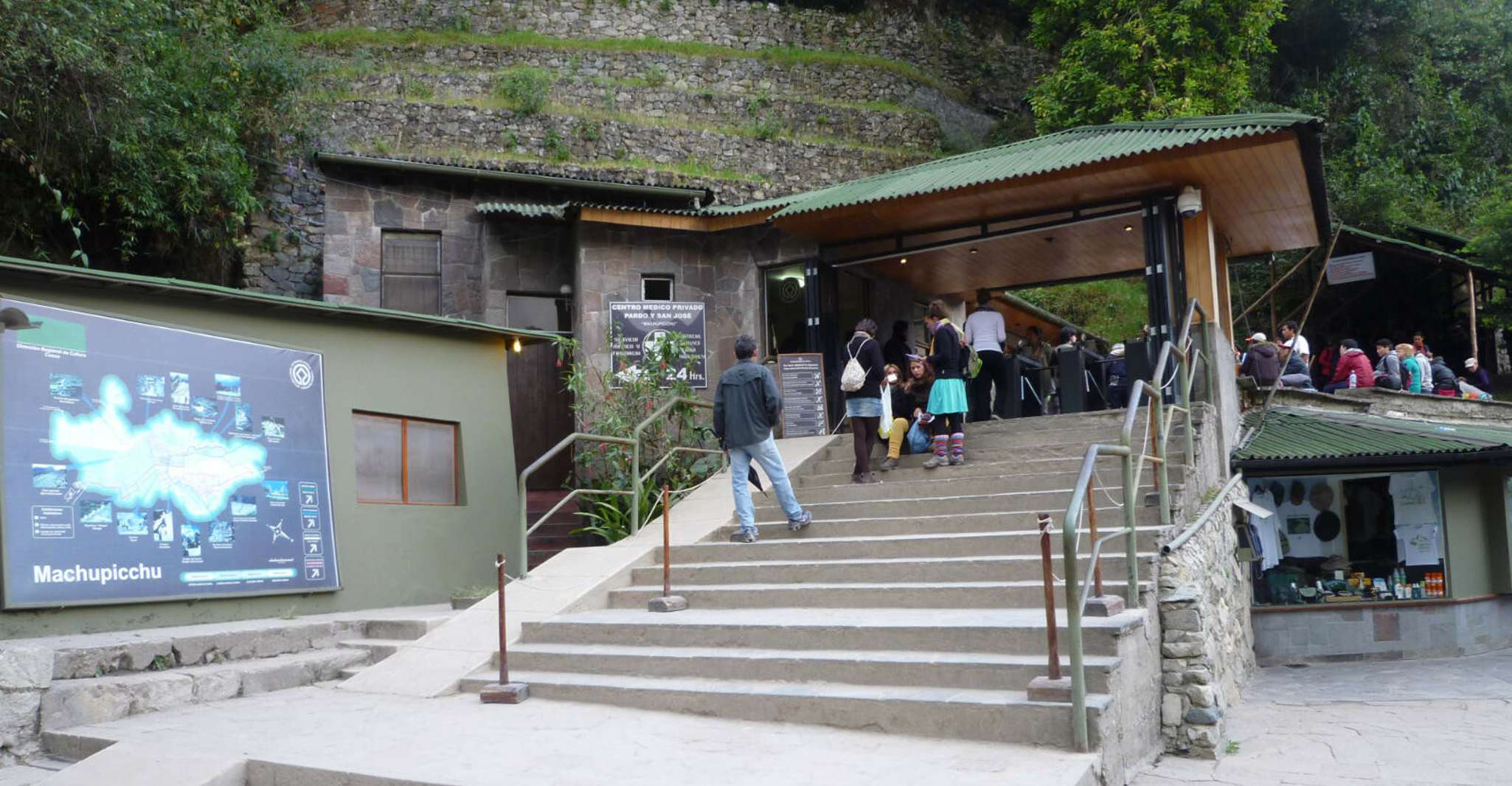 Aguas Calientes, Bus Transfer to Machu Picchu Citadel - Housity