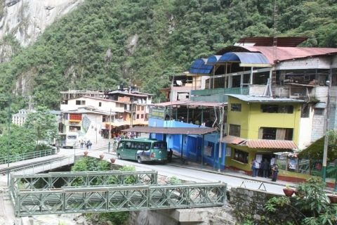 Aguas Calientes: Transfer autobusem do Cytadeli Machu PicchuBilet w jedną stronę z Machu Picchu do Aguas Calientes