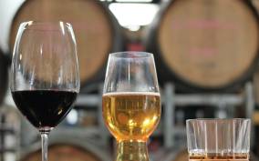 Canberra: Beer, Wine, and Spirits Tasting Tour
