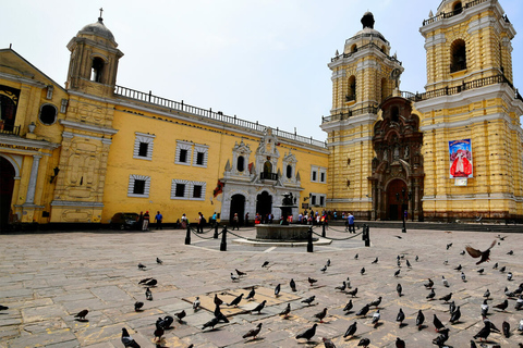 Lima: Colonial City Tour with Catacombs Visit