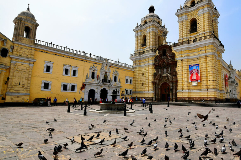 Lima: Colonial City Tour with Catacombs Visit