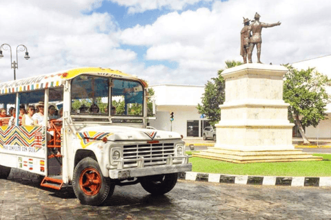 Merida: City Tour in a Gua Gua Bus