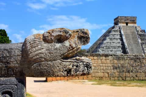 From Mérida: Full-Day Tour to Chichén Itzá with Lunch