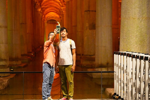 Istanbul: Blue Mosque Guided Tour & Basilica Cistern Ticket