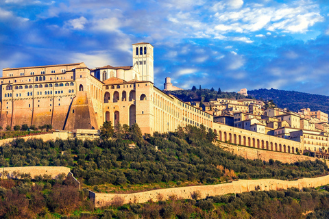 From Florence: Private Day Trip to Assisi and Cortona