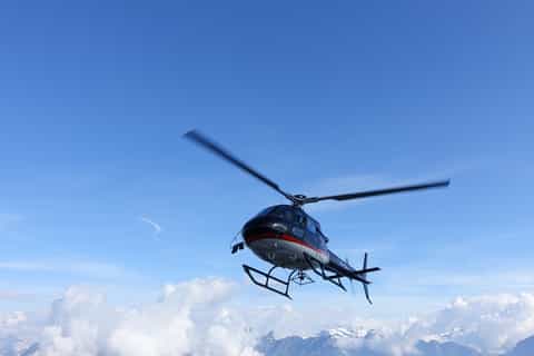 Bern: Private 18-Minute Helicopter Flight