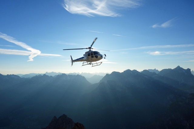 Bern: Private 18-Minute Helicopter Flight
