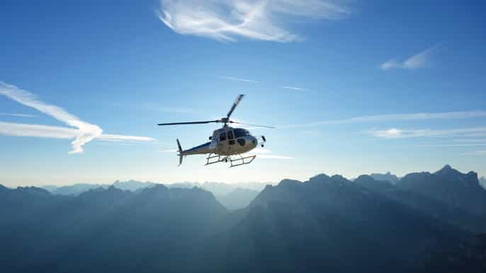 berne vol privé en hélicoptère de 26 minutes sur le lac de thoune
