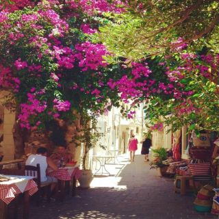 Chania: Old Town Highlights Private Tour with Street Food