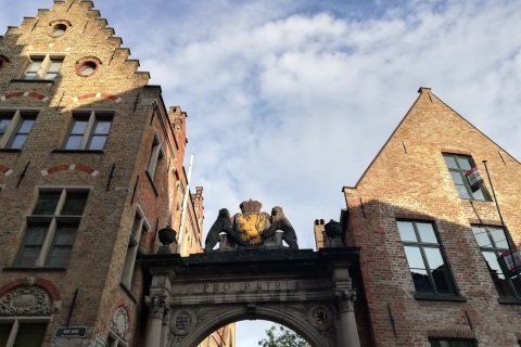 Brugge: privéwandeling met historische hoogtepuntenRondleiding in het Engels
