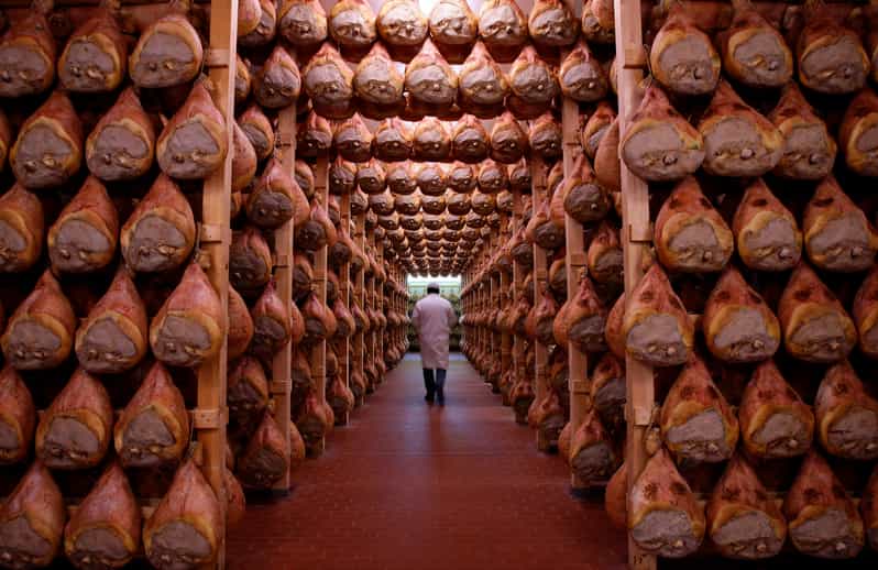Parma visita guiada al Parmigiano y al Prosciutto GetYourGuide