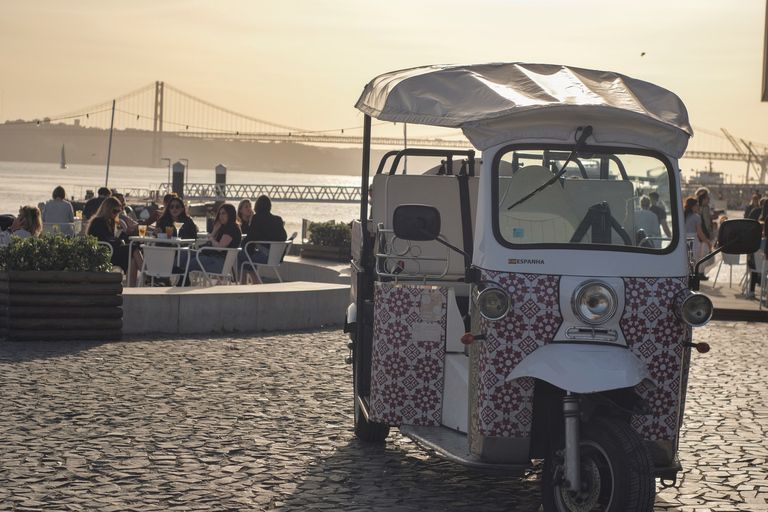 Lisbonne : tour de la ville de 3 h en tuk-tuk