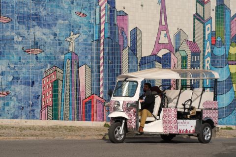 Lissabon: 3 uur durende sightseeingtour in een tuktuk