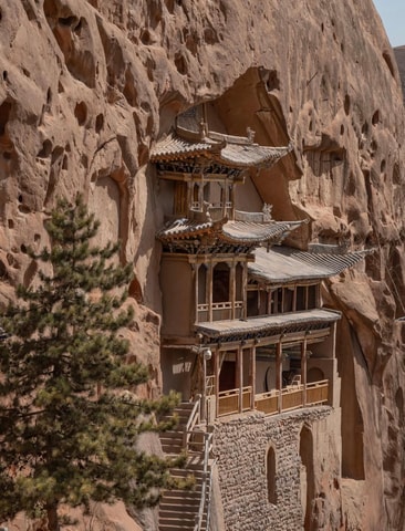 From Zhangye: Grand Canyon, Mati Temple & Grottoes Day Tour