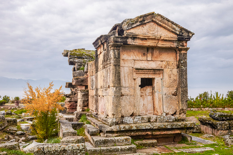 Från Antalaya: Heldagstur i Pamukkale &amp; Hierapolis med lunchFrån Antalaya: Pamukkale &amp; Hierapolis – heldagstur med lunch