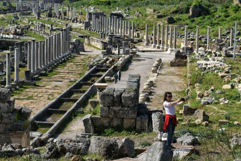 Perga, Aspendos e Side: tour di 1 giorno da Antalia