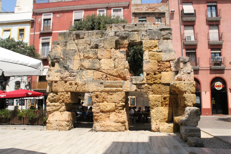 Tarragona: Walking Tour with Roman History, Secrets, and Local Life