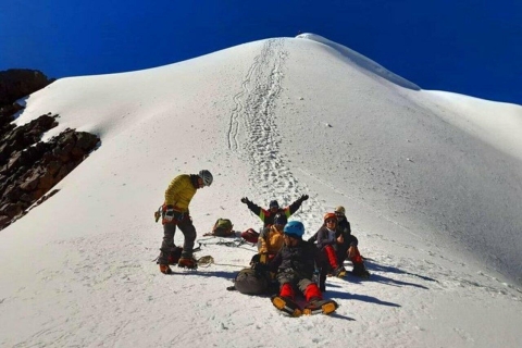 Huaraz: Excursión de un día al Nevado MateoNevado Mateo Excursión de Escalada de Día Completo Servicio Privado