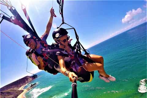 algarve coast paragliding experience