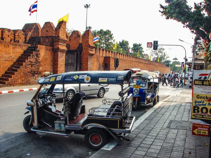 Chiang Mai: Private Tuk Tuk Tour zu den Tempeln der Stadt mit Abholung