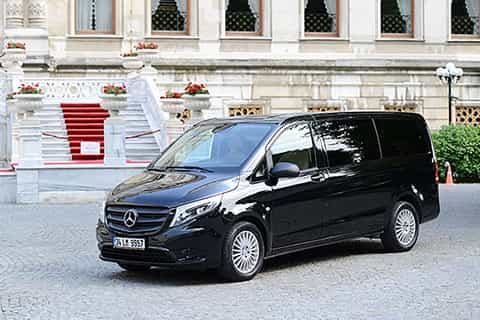 Istanbul: Private Car Hire with Driver