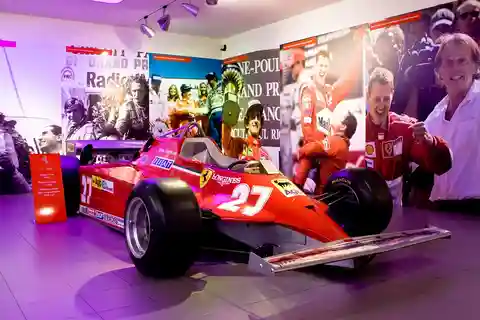 Desde Florencia: Excursión privada de un día a Maranello y Bolonia