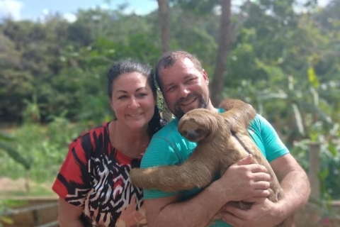 Roatán: Private Monkey and Sloth Sanctuary TourTour met ophalen van cruiseschepen